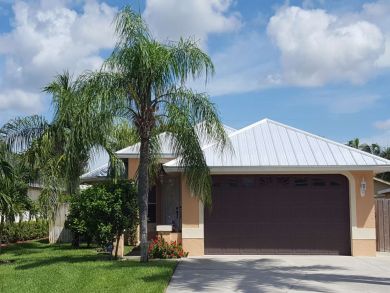 Tropical Oasis 6 Minutes from Vanderbilt Beach! Tropical Oasis 6 Minutes from Vanderbilt Beach!