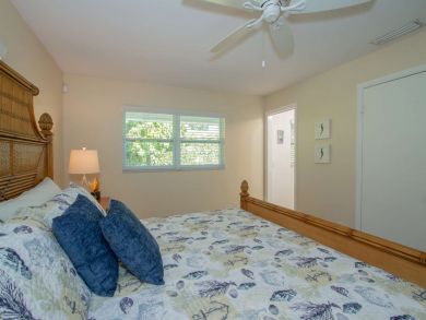 Naples Home 929510