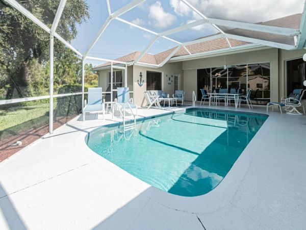 Upscale Naples Getaway: Pool, 4 Beds, Close to 5th Ave
