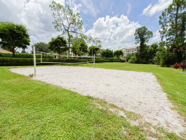 Upscale Naples Getaway: Pool, 4 Beds, Close to 5th Ave