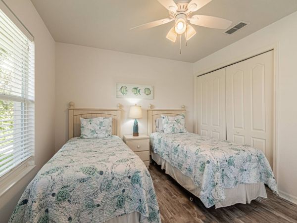 Upscale Naples Getaway: Pool, 4 Beds, Close to 5th Ave