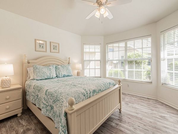 Upscale Naples Getaway: Pool, 4 Beds, Close to 5th Ave