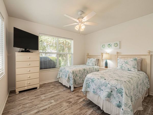 Upscale Naples Getaway: Pool, 4 Beds, Close to 5th Ave