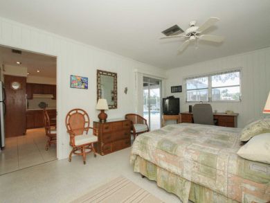 Naples Home 929513