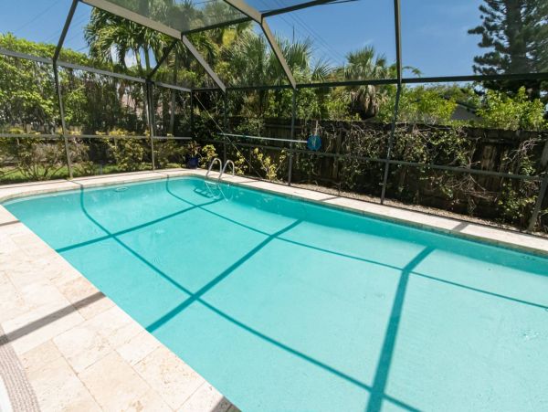 Naples Three Bedroom Vacation Rental with Private Caged Pool