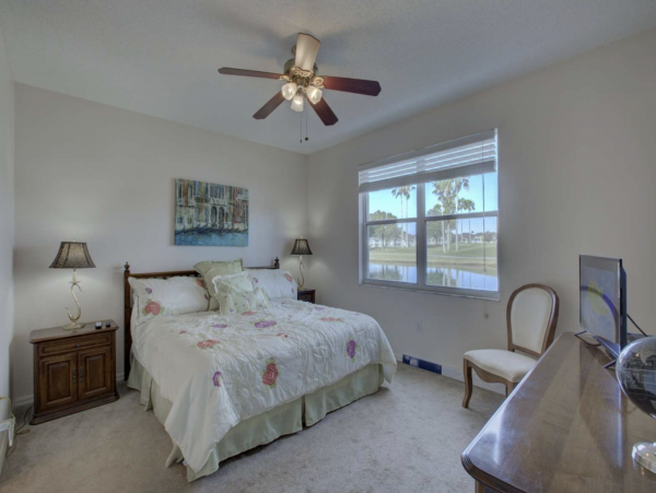 Sarasota 2 Bedroom Plus Den Five Star Guest Amenities