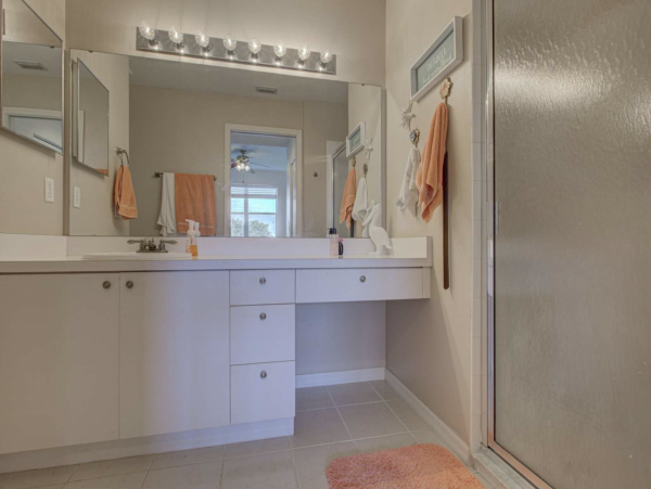 Sarasota 2 Bedroom Plus Den Five Star Guest Amenities