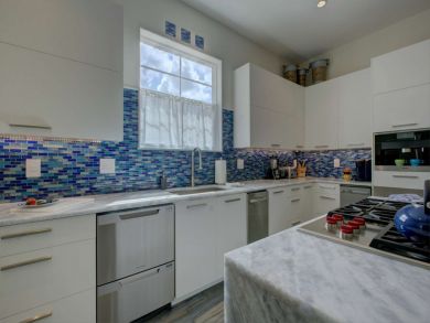 Sarasota Home 929543