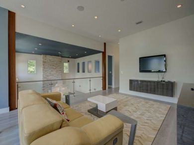 Sarasota Home 929543