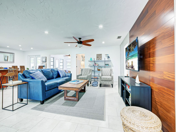 Dreamy Sarasota Pool Vacation Home