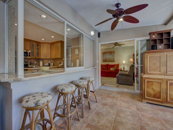 Sarasota Pool Vacation Home Short Drive to Beaches
