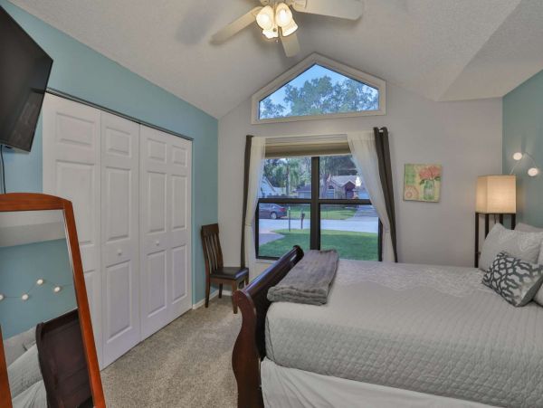 Country Oaks Vacation home with pool and spa