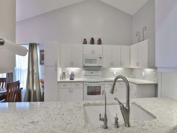 Country Oaks Vacation home with pool and spa