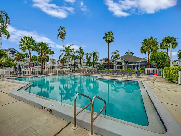 Luxury Condo Short Walk to SK Beach 2 Pools Tennis Fitness