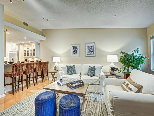 Luxury Condo Short Walk to SK Beach 2 Pools Tennis Fitness