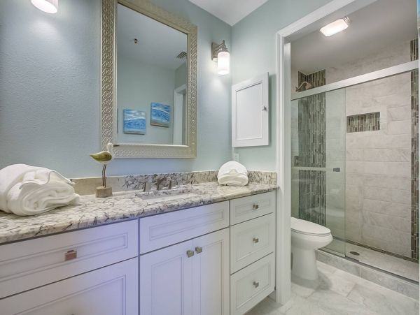 Luxury Condo Short Walk to SK Beach 2 Pools Tennis Fitness