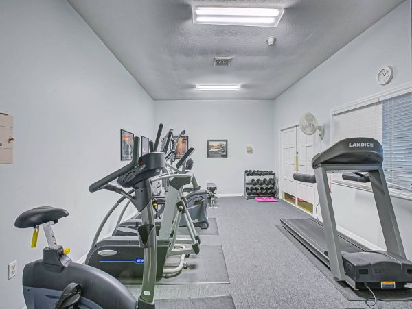 Luxury Condo Short Walk to SK Beach 2 Pools Tennis Fitness