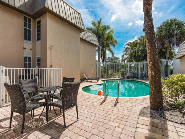 Siesta Key Vacation Condo Two Bedroom