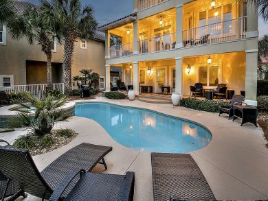 Destin Vacation Home Sleeps Fifteen Guests