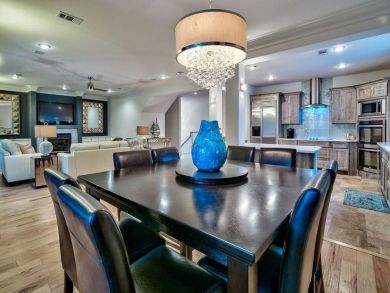 Destin Vacation Home Sleeps Fifteen Guests