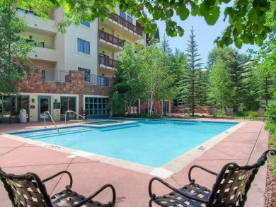 Beaver Creek Vacation Condo Sleeps Six Guests