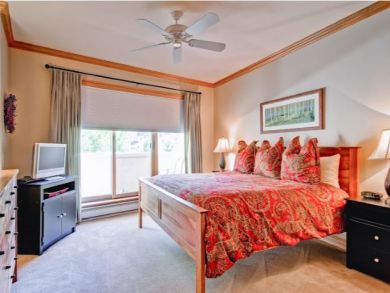 Beaver Creek Vacation Condo Sleeps Six Guests