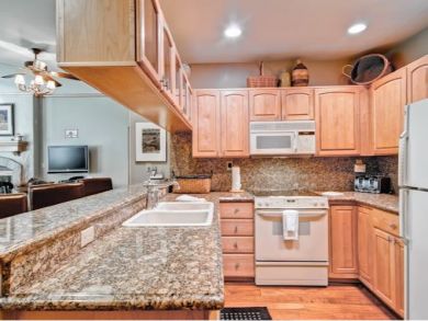 Beaver Creek Vacation Condo Sleeps Six Guests