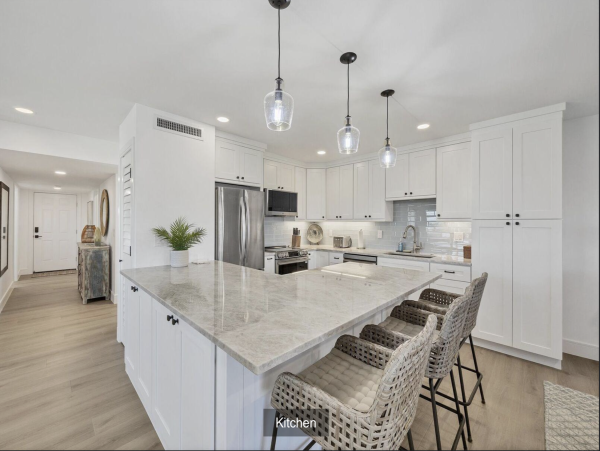 Charming Vacation Rental on Boca Grande. Call Today