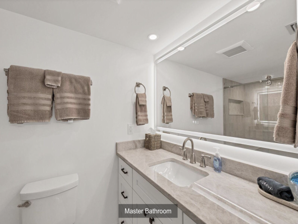 Charming Vacation Rental on Boca Grande. Call Today