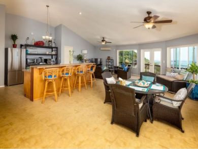 Luxury Caribbean Condo with Sea Views St Thomas and a Pool