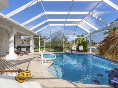 Cape Coral Luxury Vacation Rental Home Three Bedrooms