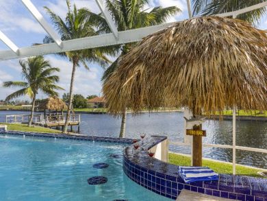 Cape Coral Luxury Vacation Rental Home Three Bedrooms