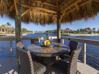 Cape Coral Luxury Vacation Rental Home Three Bedrooms
