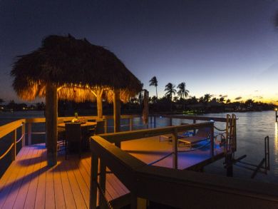 Cape Coral Luxury Vacation Rental Home Three Bedrooms