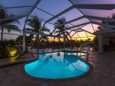 Cape Coral Luxury Vacation Rental Home Three Bedrooms
