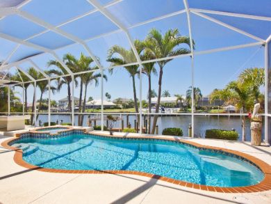Cape Coral Luxury Vacation Rental with 3 Bedrooms Cape Coral Luxury Vacation Rental with 3 Bedrooms