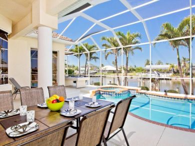 Cape Coral Luxury Vacation Rental with 3 Bedrooms Cape Coral Luxury Vacation Rental with 3 Bedrooms