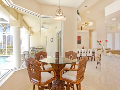 Cape Coral Luxury Vacation Rental with 3 Bedrooms Cape Coral Luxury Vacation Rental with 3 Bedrooms