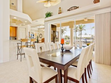 Cape Coral Luxury Vacation Rental with 3 Bedrooms Cape Coral Luxury Vacation Rental with 3 Bedrooms