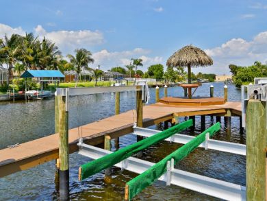 Cape Coral Luxury Vacation Rental Home Four Bedrooms