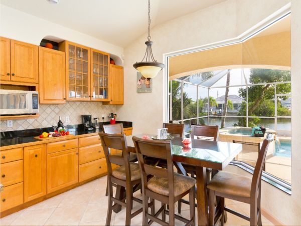 Cape Coral Luxury Vacation Rental Home Four Bedrooms