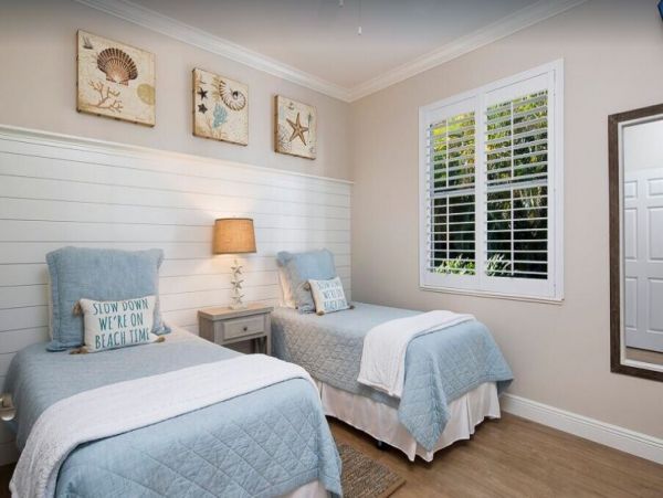 Marco Island Waterfront Vacation Rental – Luxury Pool Home Near Tigertail Beach