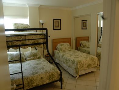 Beachfront Two Bedroom Vacation Condo in Siesta Key