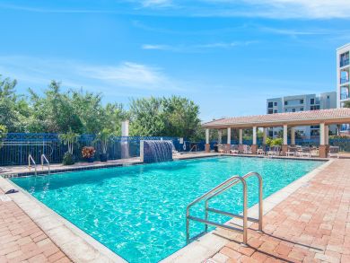 Three Bedroom Vacation Condo in New Smyrna Beach