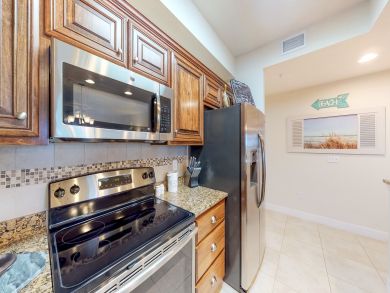 Three Bedroom Vacation Condo in New Smyrna Beach