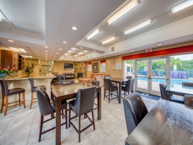 Three Bedroom Vacation Condo in New Smyrna Beach