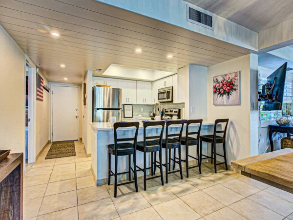 Beautiful 2 Bedroom Condo in Siesta Key