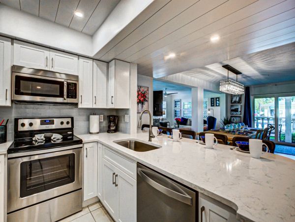Beautiful 2 Bedroom Condo in Siesta Key