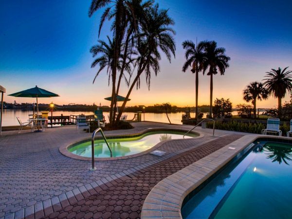 Beautiful 2 Bedroom Condo in Siesta Key
