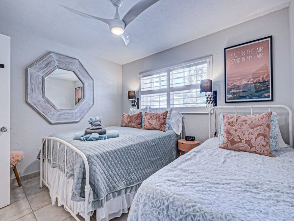 Beautiful 2 Bedroom Condo in Siesta Key